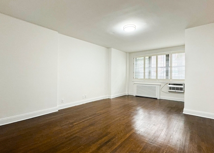 43 East 74th Street - Photo 1