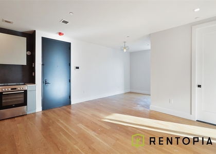 41 Skillman - Photo 1