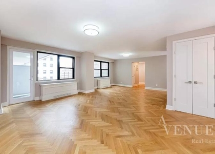 East 86th Street - Photo 1