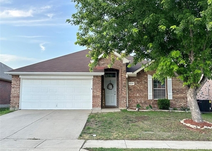 5124 Breeze Hollow Court - Photo 1