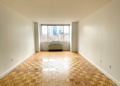 420 West 42nd Street - Photo 1