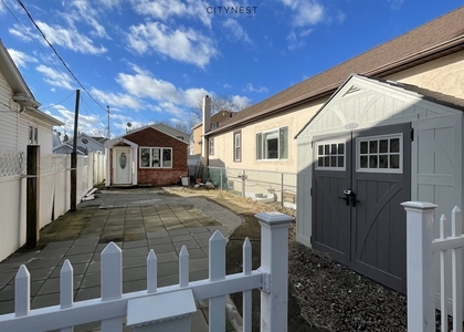 84 Mc Laughlin Street, Staten  - Photo 1