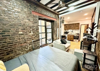 520 East 14th Street - Photo 1