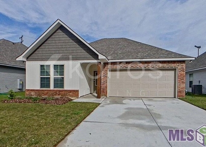 111 Teddy Ln - Photo 1