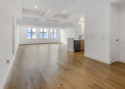 275 Park Ave - Photo 1