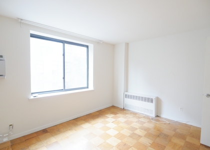 359 East 62nd Street - Photo 1