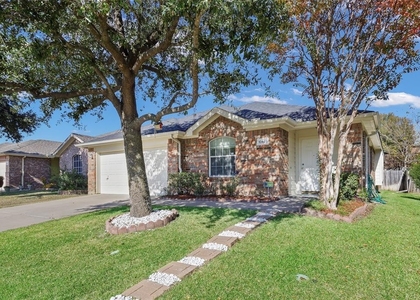 10425 Lake Brook Drive - Photo 1