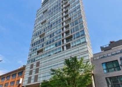 510 W Erie Street - Photo 1