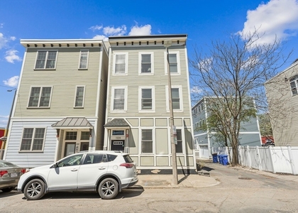 104 D St. - Photo 1