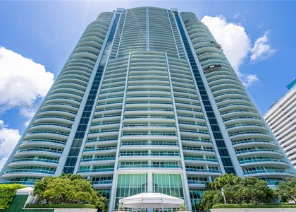 1643 Brickell Ave - Photo 1