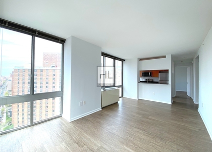 East 92 Street - Photo 1