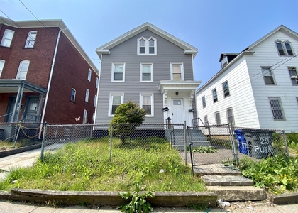 29 Putnam Street - Photo 1