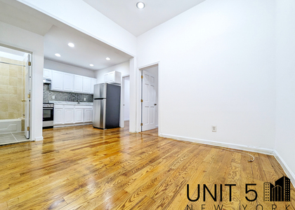 901 Willoughby Avenue - Photo 1