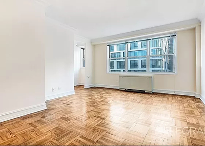 888 8th Avenue - Photo 1