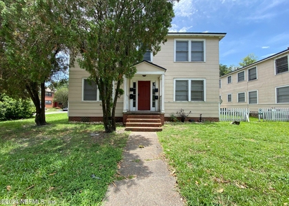 2608 College Street - Photo 1