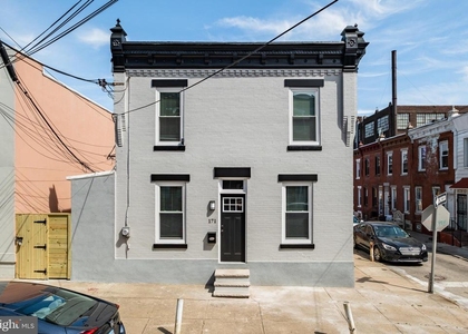 171 W Palmer St - Photo 1