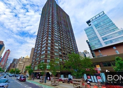 300 East 34th Street - Photo 1