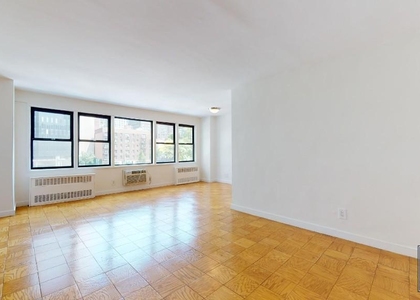 236 East 36th Street - Photo 1