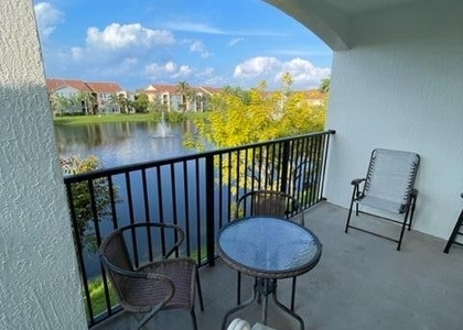 822 Villa Circle - Photo 1