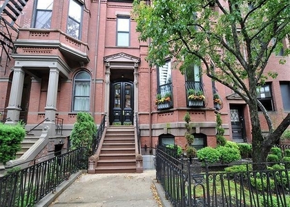 365 Beacon St - Photo 1