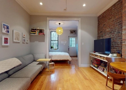 246 Mott Street - Photo 1