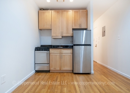 East 81st Street, - Photo 1