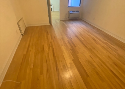 East 76th Street - Photo 1