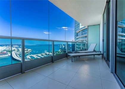 900 Biscayne Blvd - Photo 1