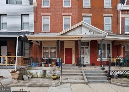 3216 Turner Street #3rd Floor  - Photo 1