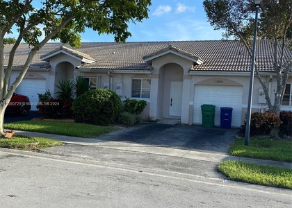 11324 Sw 18th Ct - Photo 1