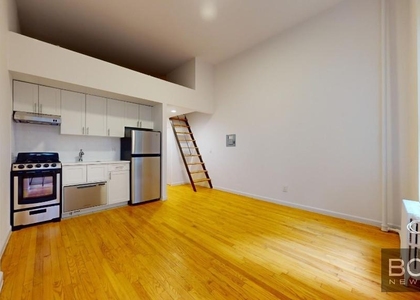 1435 First Avenue - Photo 1