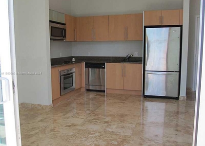 300 S Biscayne Blvd - Photo 1