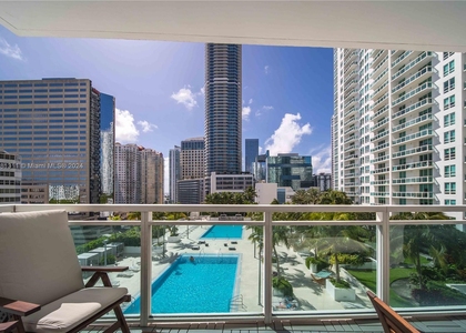 950 Brickell Bay Dr - Photo 1