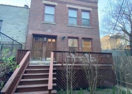 852 W Diversey Parkway - Photo 1