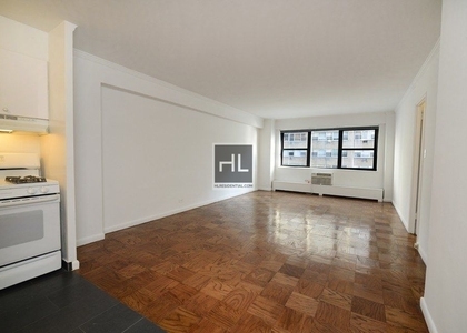 East 46th Street - Photo 1