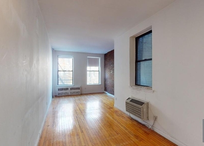 246 West 22nd Street - Photo 1