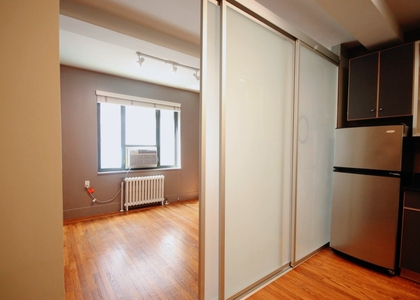  - Photo 1