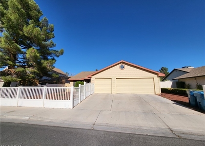 1105 Shifting Sands Drive - Photo 1