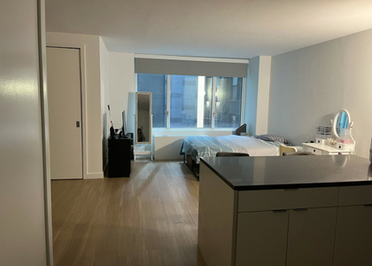 70 West 37th Street - Photo 1