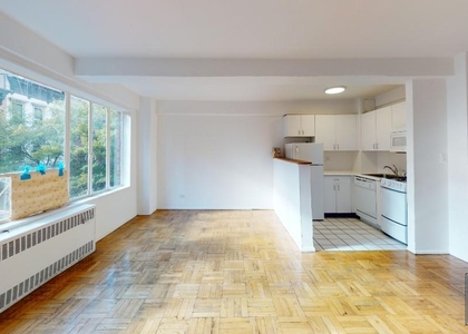 117 East 37th Street - Photo 1