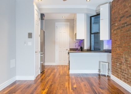 246 Mott Street - Photo 1