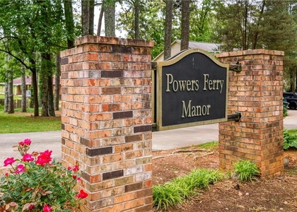 61 Powers Ferry Manor Se - Photo 1