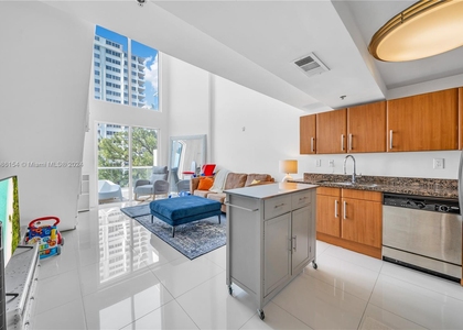 6362 Collins Ave - Photo 1