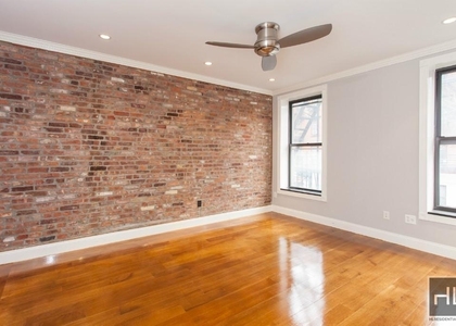E 18th St. - Photo 1