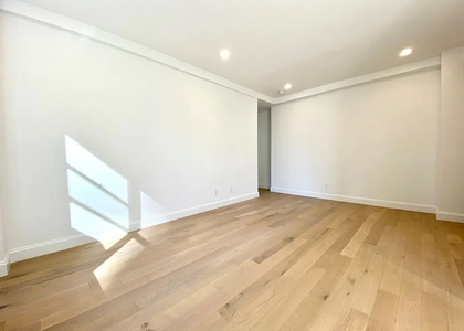 East 48th Street - Photo 1
