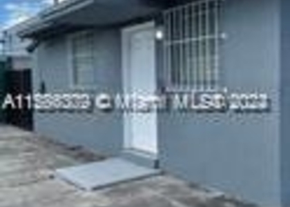 2160 Nw 23rd Ave - Photo 1