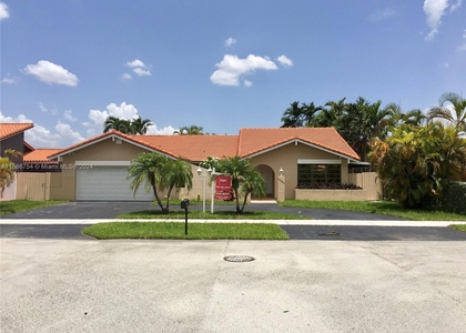 13365 Sw 1st Ter - Photo 1