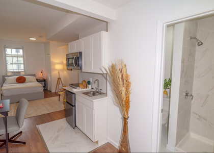 312 East 51st Street, New York - Photo 1