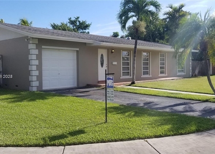 9249 Sw 183rd Ter - Photo 1