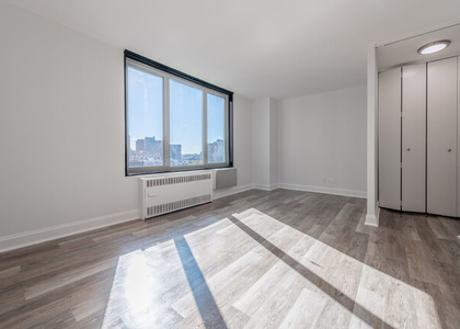 3333 Broadway - Photo 1